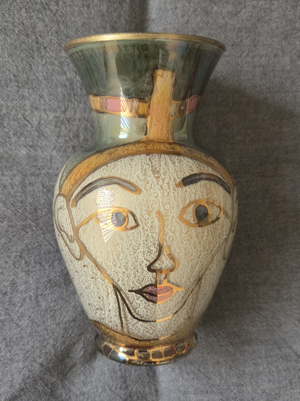 Vintage HasteyCat 2001 Fused Art Glass Vase - Egyptian Style Face & Calla Lily F